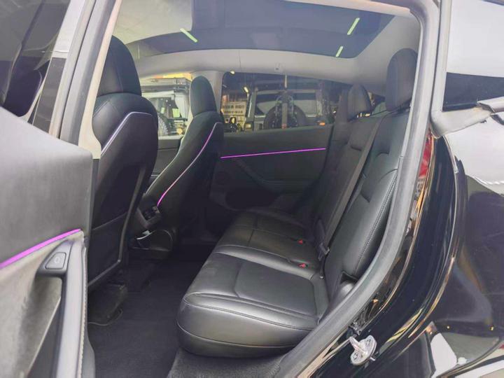 Model Y 2022 Long Range AWD photo 8