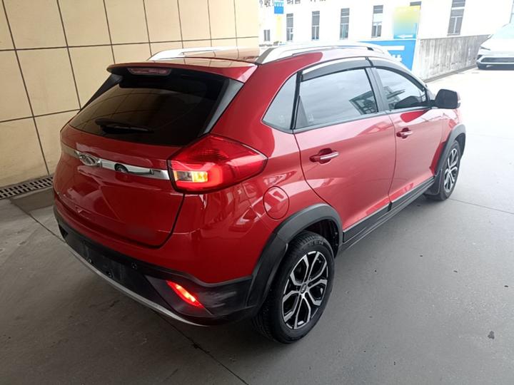 Tiggo 3X 2018 1.5L AT Elite photo 4