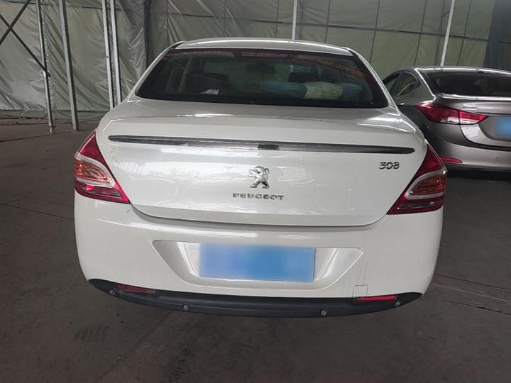 308 2014 Classic 1.6L MT photo 3