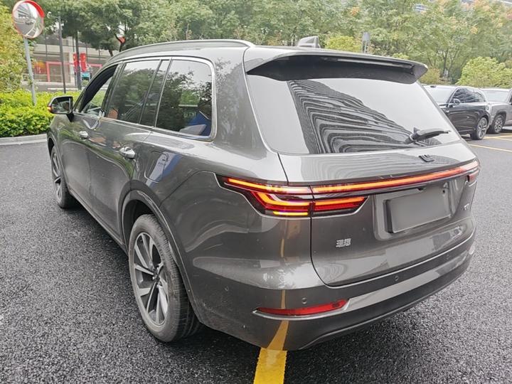 Li Auto ONE 2021 EREV 6-Seater photo 4