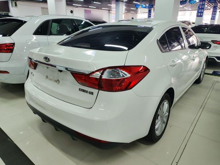 K3 2016 1.6L AT photo 4