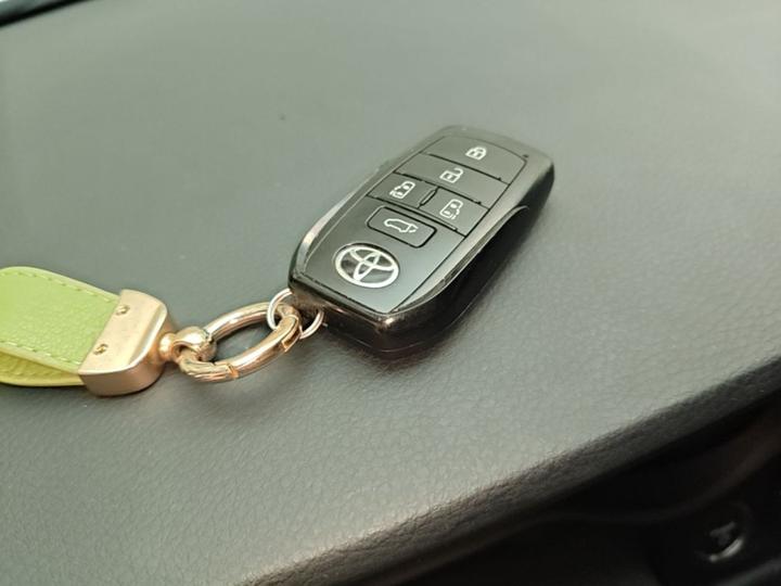 Sienna 2026 2.5L Hybrid AWD Exclusive photo 8