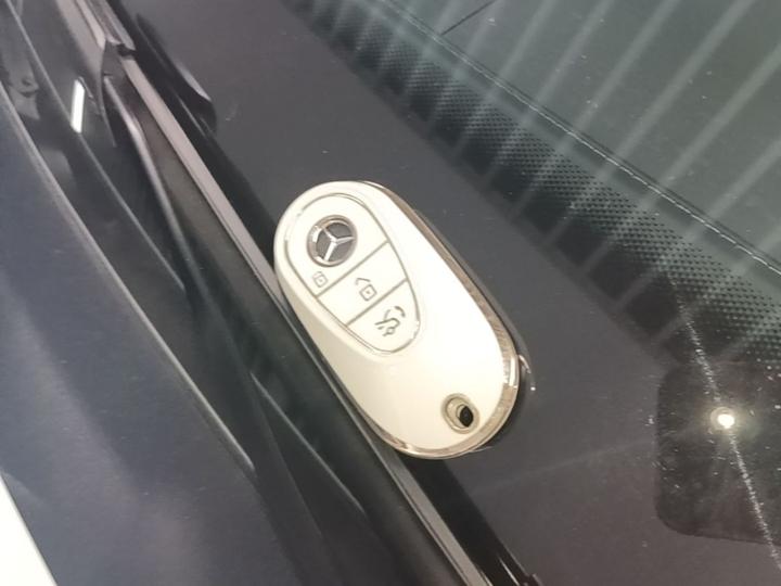 C-Class 2023 Facelift C 260 L Sport photo 8
