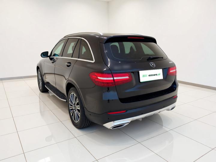 GLC 2017 GLC 200 4MATIC photo 4