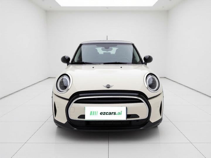2022 1.5T COOPER Classic photo 2