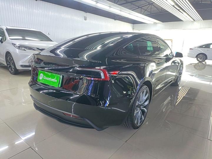 Model 3 2026 RWD photo 4