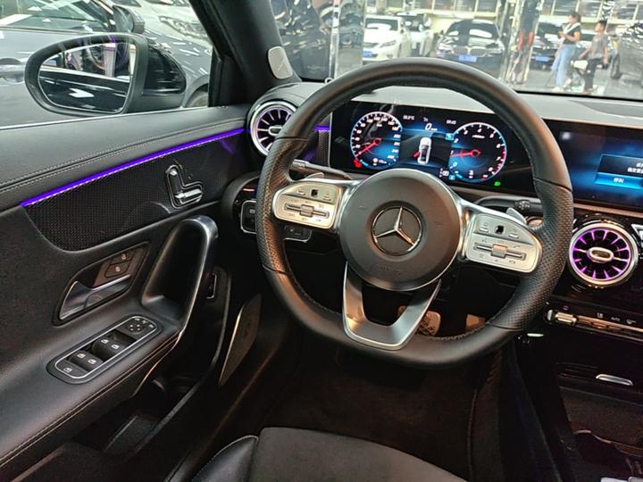 A-Class 2019 Facelift A 200 L Sport photo 6