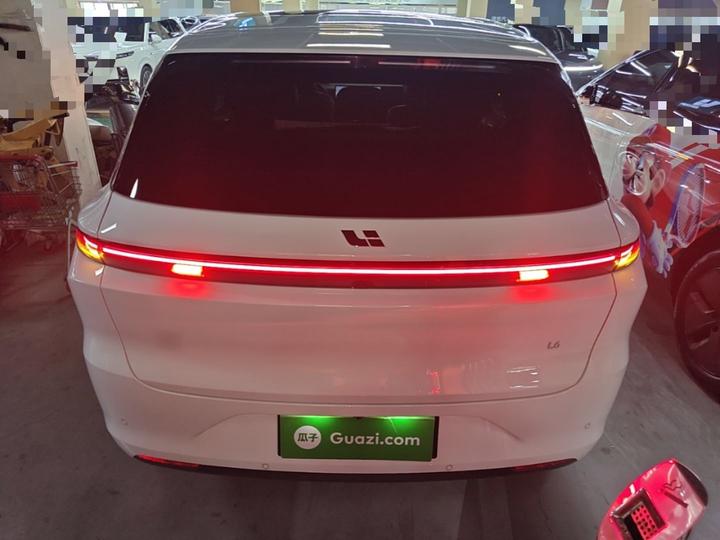 Li Auto L6 2025 Max Smart Refresh Edition photo 3