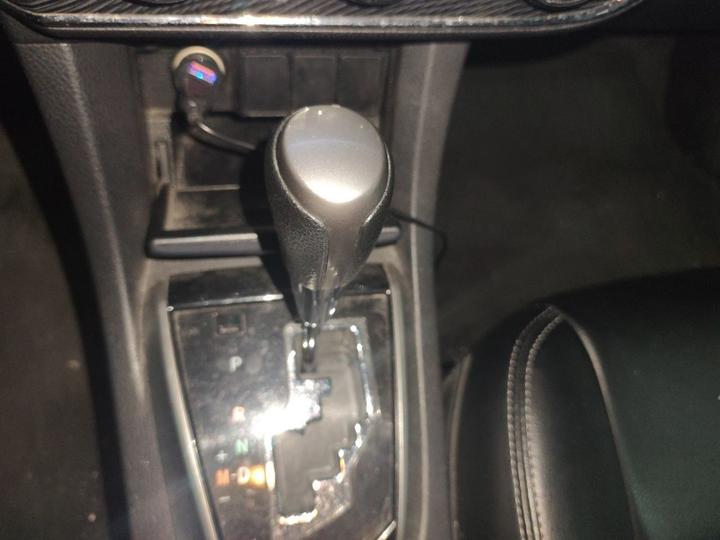 Corolla 2014 1.6L CVT GL-i photo 6