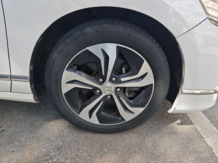 Spirior 2015 2.4L Premium photo 8