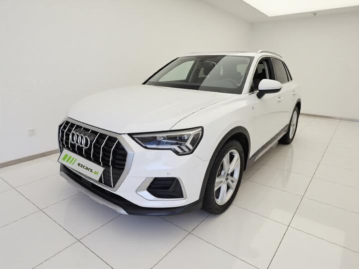 Q3 2019 40 TFSI Fashion