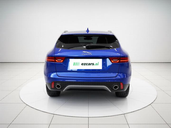 E-PACE 2018 P250 S China V photo 5