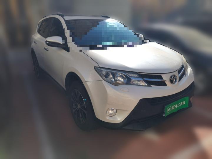 RAV4 2015 2.5L AT AWD Elite photo 3