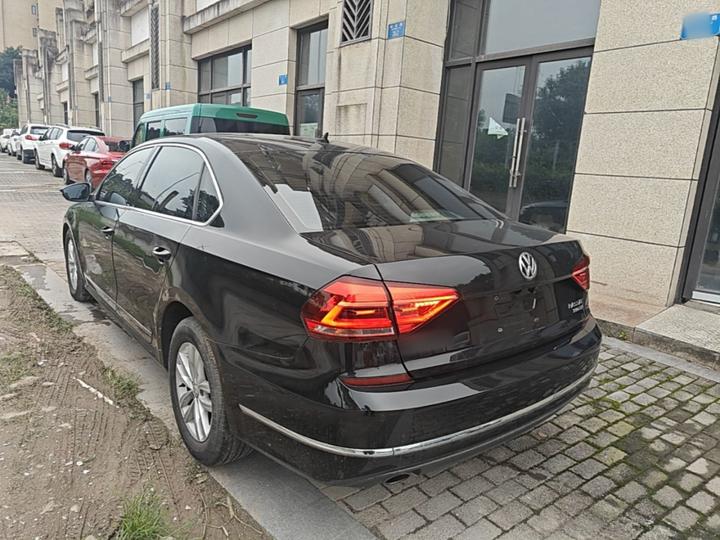 Passat 2016 330TSI DSG photo 4