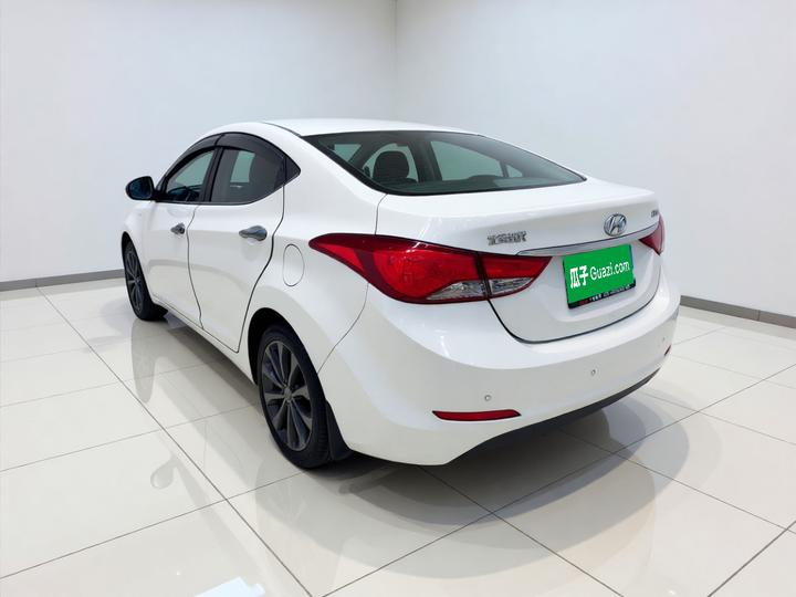 Elantra 2016 1.6L AT Premium photo 4