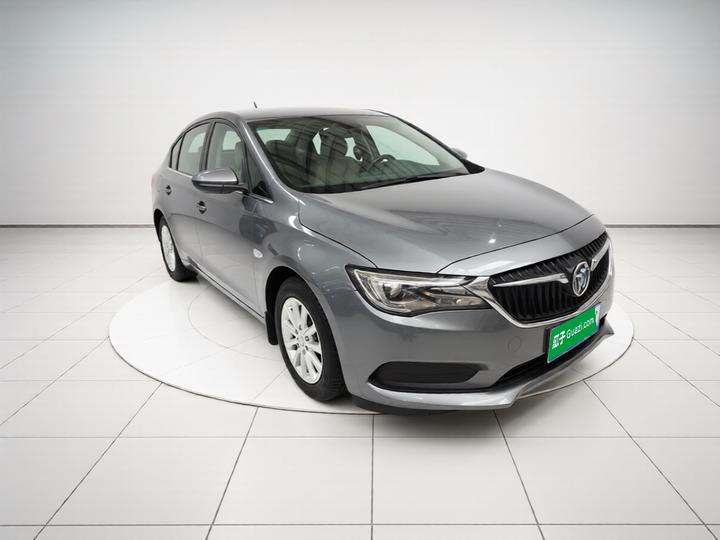 GL6 2018 18T 6-Seater Luxury photo 3