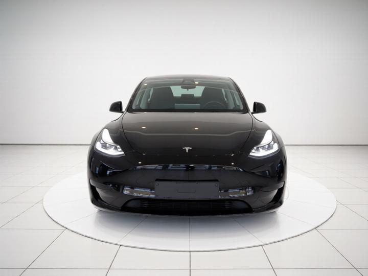 Model Y 2022 Facelift RWD photo 2