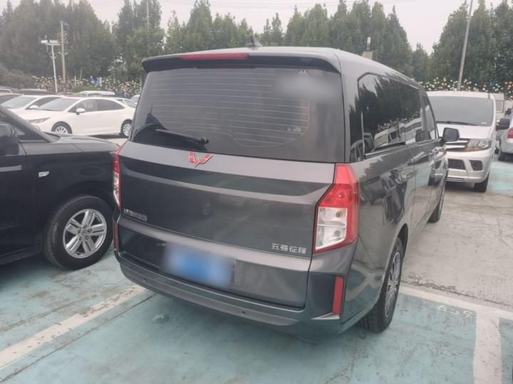 Wuling 2021 1.5T MT Comfort photo 4