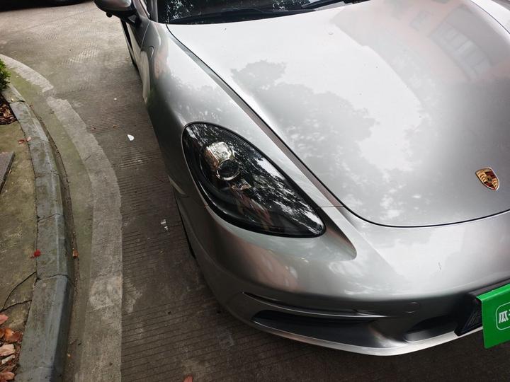 718 2018 Cayman 2.0T photo 7