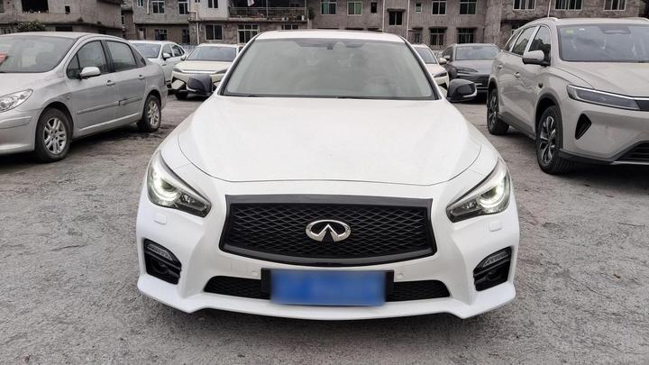 Q50 2014 3.7L Comfort photo 2