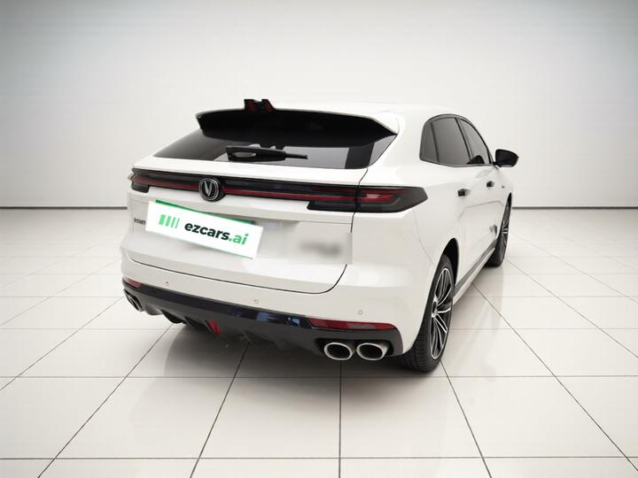 UNI-K 2021 2.0T AWD Premium photo 6