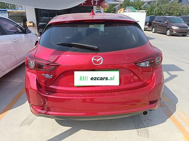 3 Axela 2019 Hatchback 1.5L AT Comfort China VI photo 3