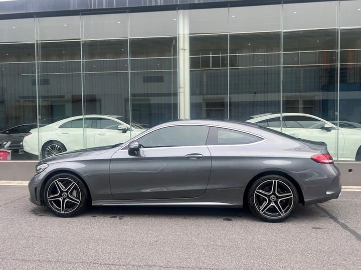 C-Class Imported 2019 C 260 Coupe photo 2