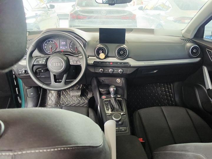 Q2L 2020 35 TFSI Progressive Dynamic photo 5