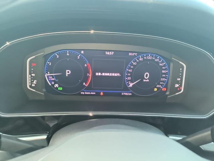 Passat 2024 380TSI Luxury photo 7