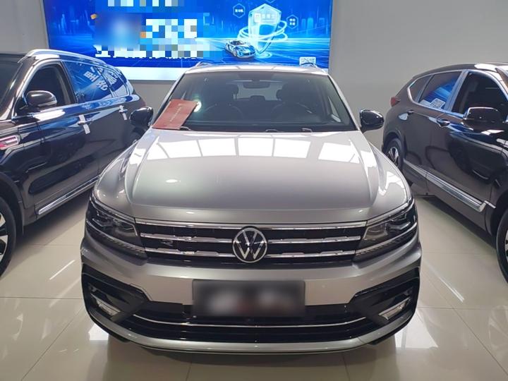 Tiguan L 2021 330TSI AT RWD R-Line Flagship photo 2