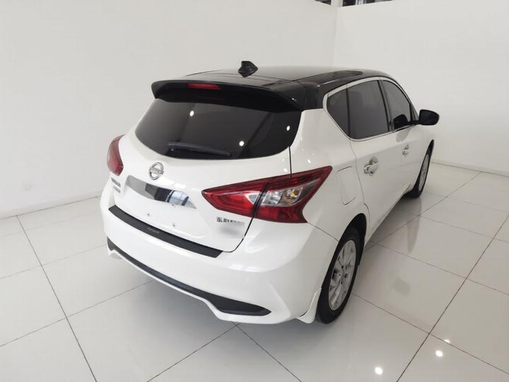 Tiida 2021 1.6L CVT photo 4
