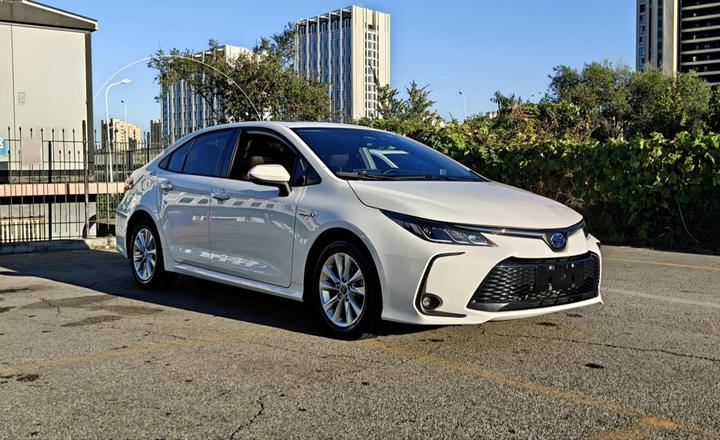 Corolla 2023 1.8L Smart Hybrid Elite photo 3
