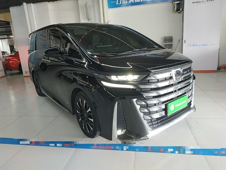 2024 Crown Hybrid 2.5L Supreme Executive photo 3