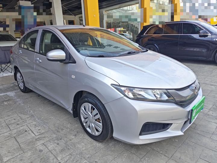 2015 1.5L CVT Comfort photo 3