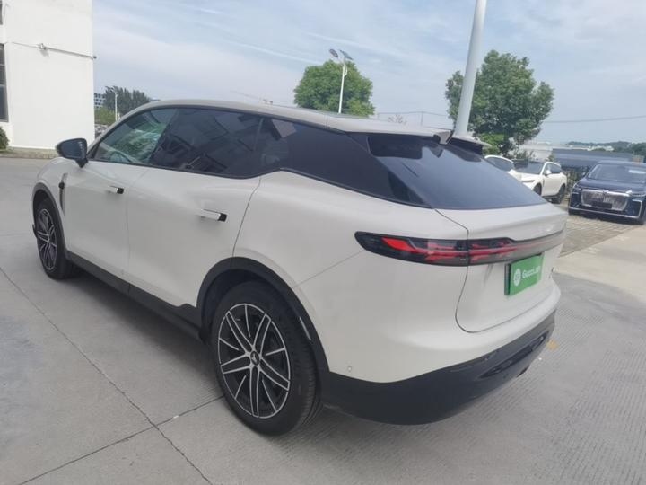 Voyah 2025 AWD Qiankun photo 4