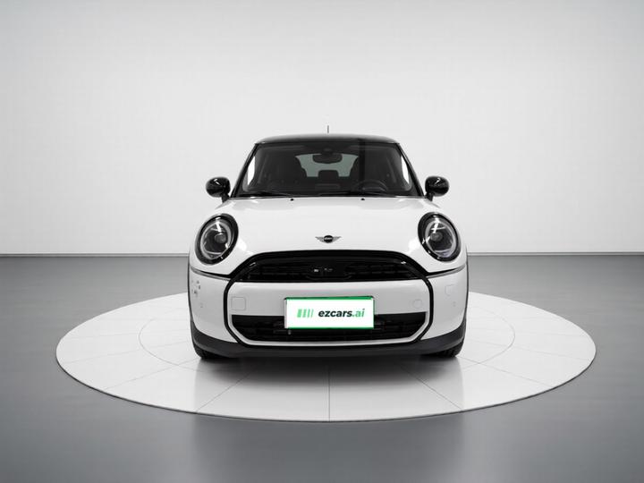 2025 1.5T COOPER Classic 3-Door photo 2