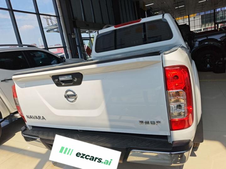 2021 2.5L AT AWD Premium QR25 photo 3