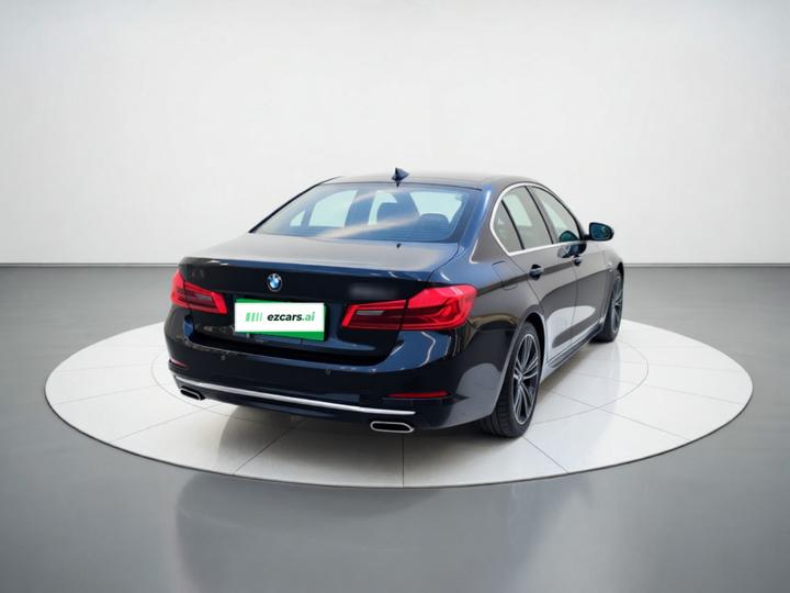 5 Series 2020 525Li Luxury photo 5