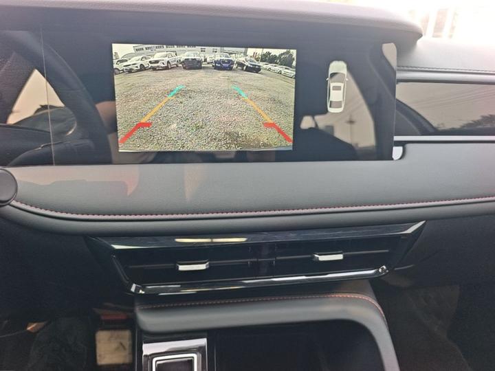 i5 2026 1.5L CVT Luxury photo 8