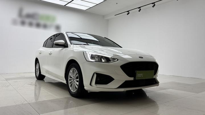 Focus 2020 Sedan EcoBoost 180 AT photo 3