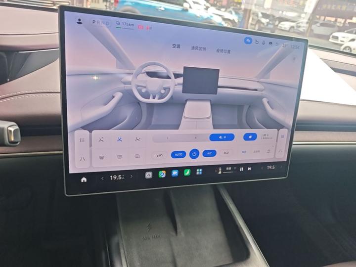 Xiaomi SU7 2024 RWD Extended Range High-end ADAS Pro photo 8