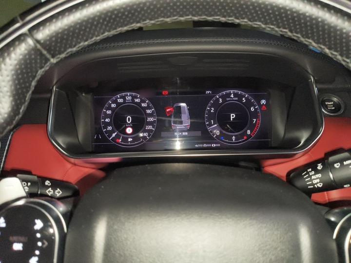 Range Rover Sport 2020 3.0 L6 HSE DYNAMIC photo 4