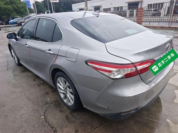 Camry 2021 2.0G Luxury photo 4