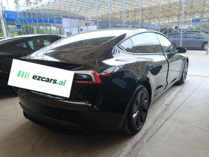 Model 3 2023 RWD photo 6