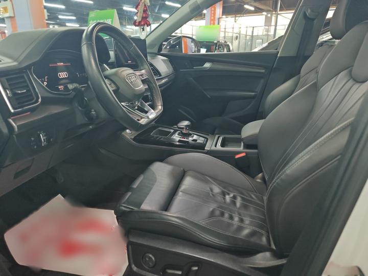 Q5L 2022 45T Luxury Dynamic photo 8