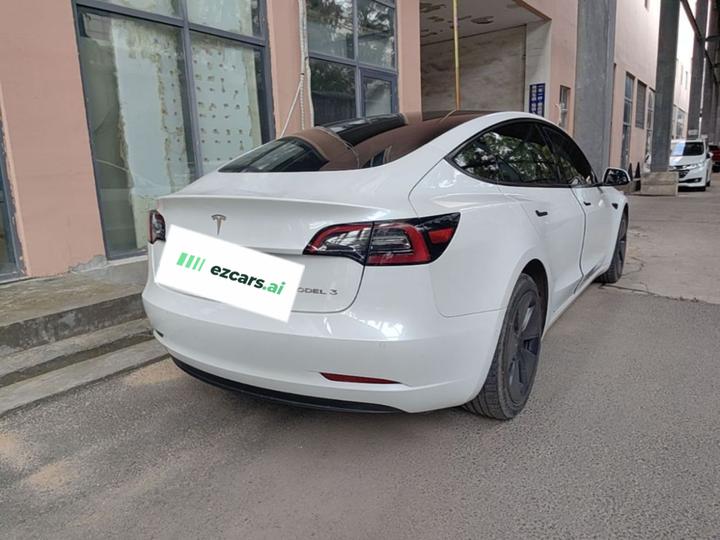 Model 3 2022 RWD photo 4