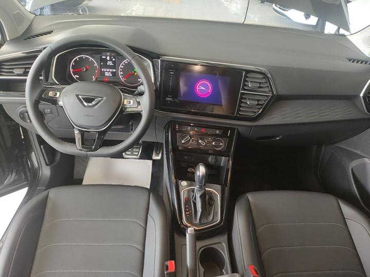 VS5 2021 280TSI AT photo 5