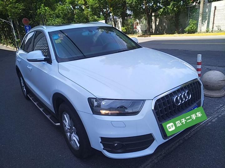 Q3 2015 35 TFSI Progressive photo 3