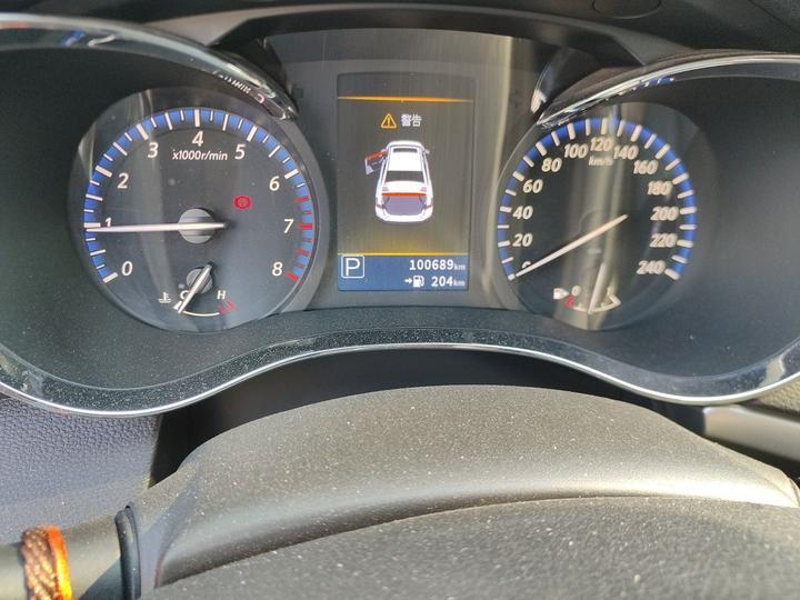 D60 2018 1.6L CVT Connected Elite photo 6