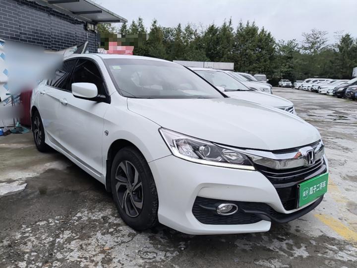 Accord 2016 2.0L Elite photo 3